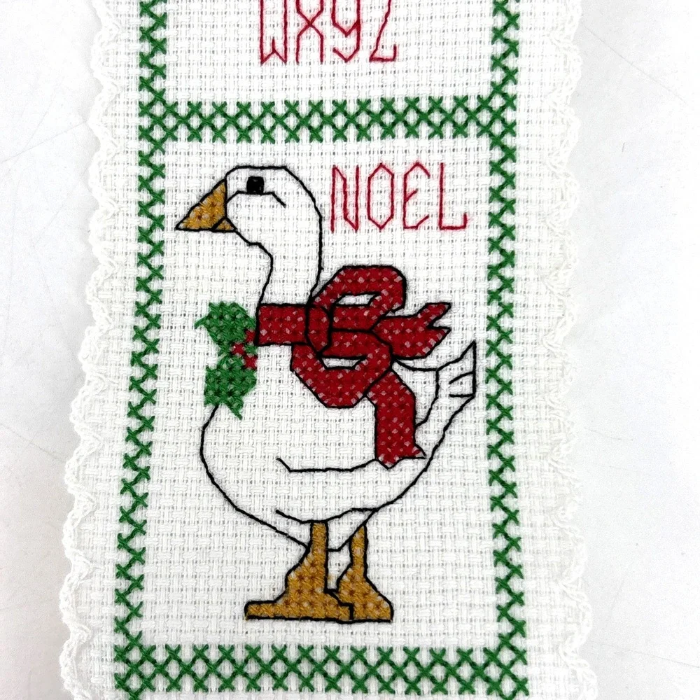 Christmas Alphabet Stitchery Hand Cross Stitch Wall Hanging Goose Noel Vintage‎